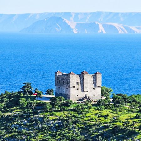 Apartment Tajana - SNJ110 Senj  Bagian luar foto